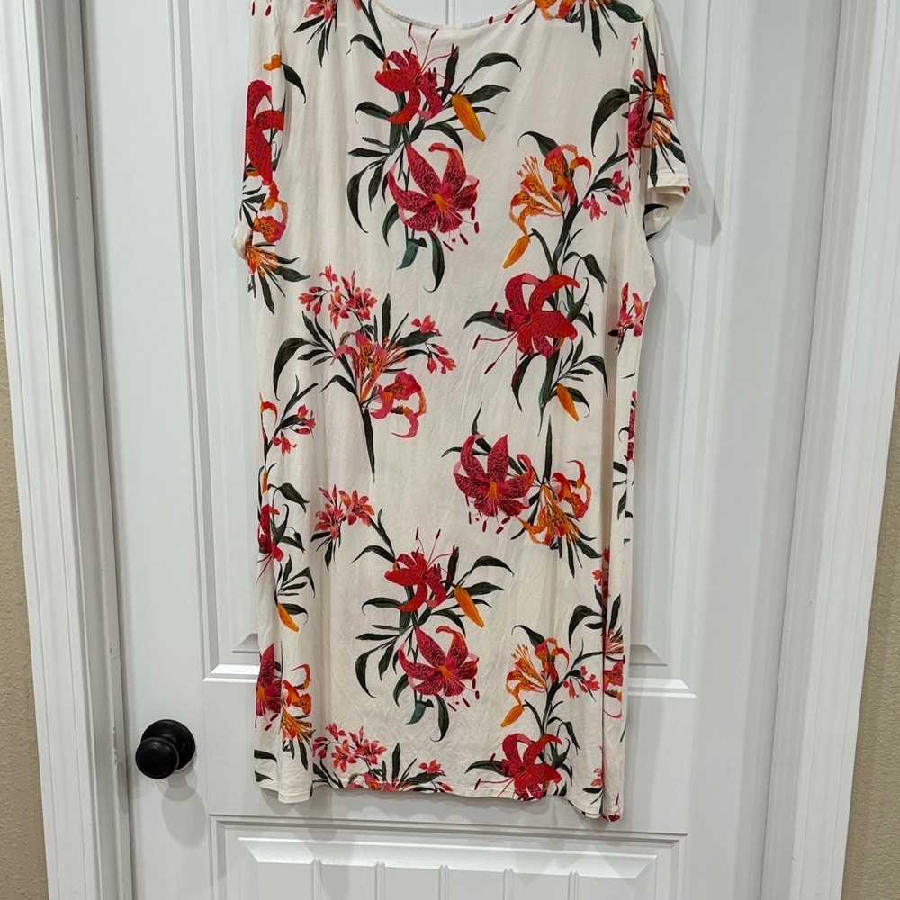 NWOT Soma Cool Nights Floral Short Sleeve Nightshirt - Picture 4 of 4